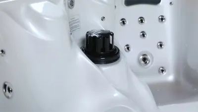 4 Person Hot Tub, 837 Series